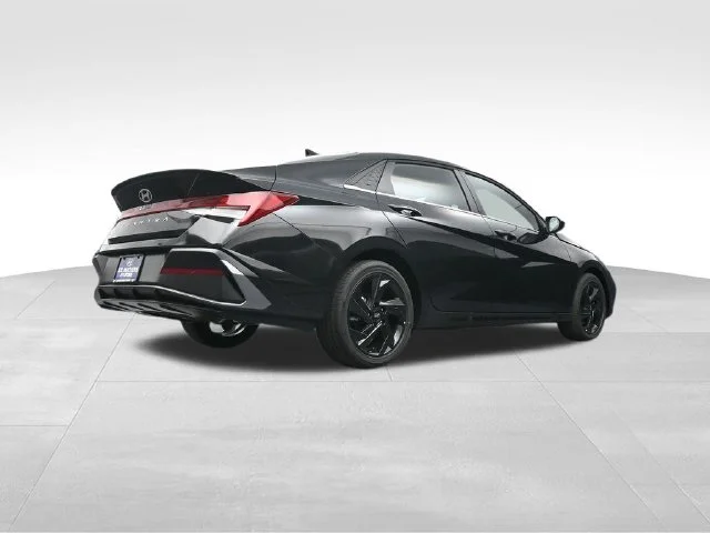 Used 2026 Black Hyundai SEL Sport Premium image 39