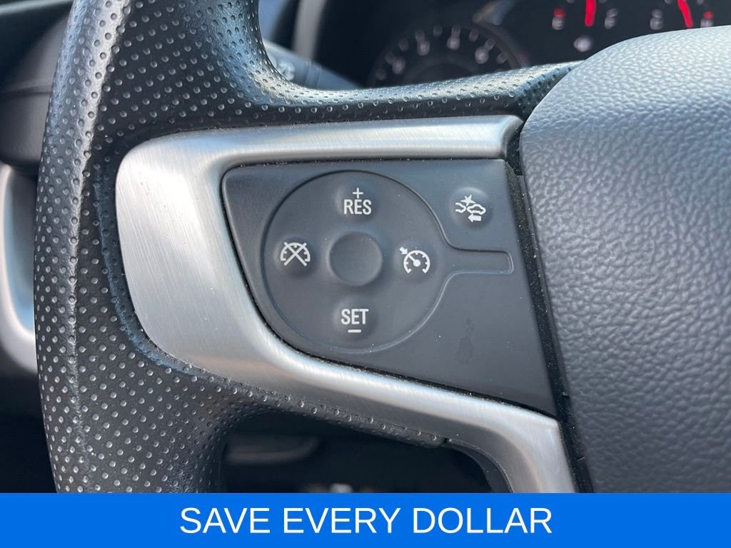 Used 2024 White GMC SLE image 18