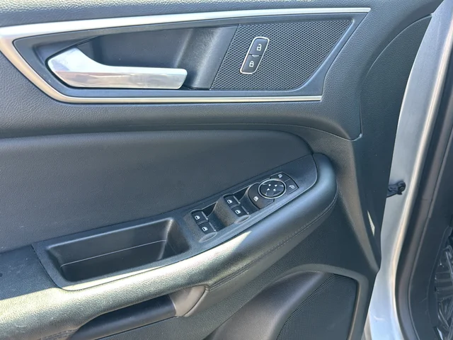 Certified Used 2022 Silver Ford SEL image 24