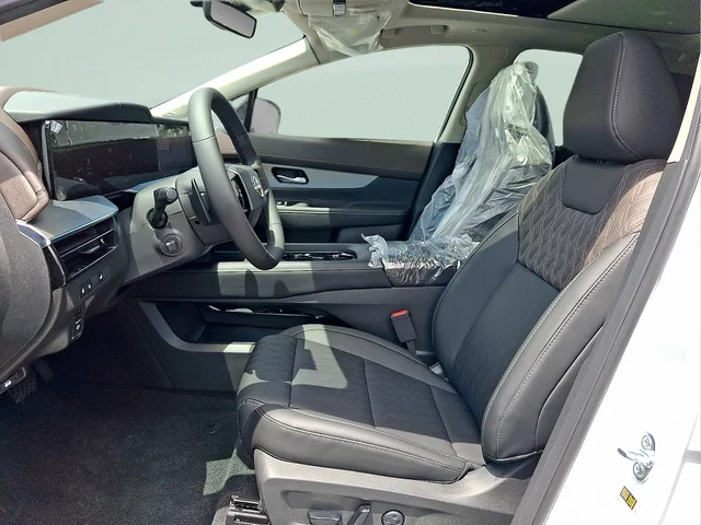 2026 Nissan Murano Platinum - Photo 8