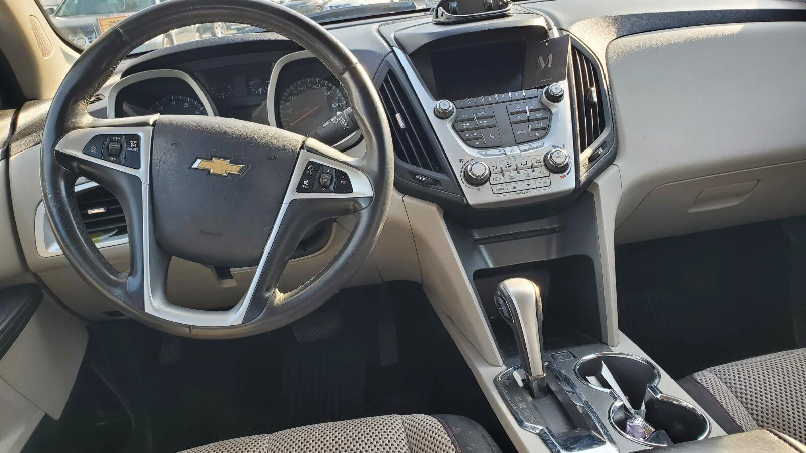 Used 2015 TUNGSTEN METALLIC Chevrolet LT image 7
