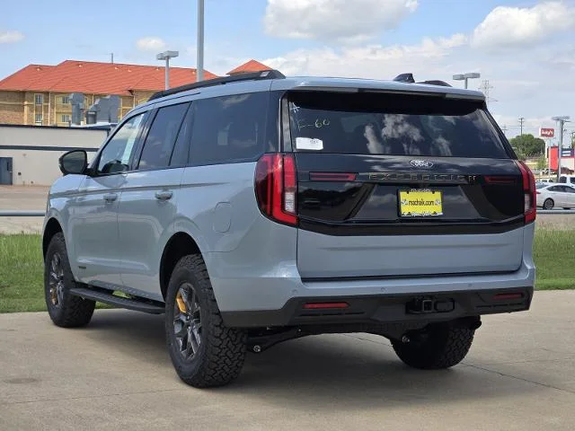 New 2026 Glacier Gray Metallic Tri-Coat Ford Tremor® image 24