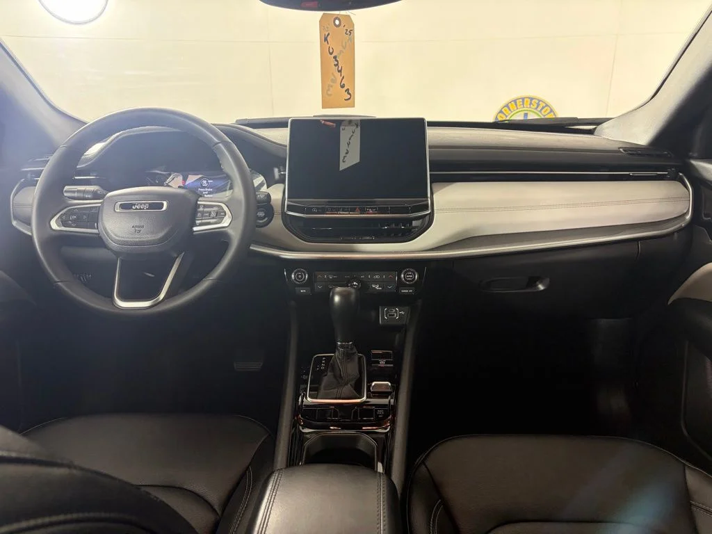 Used 2025 Jeep Compass Limited with VIN 3C4NJDCN8ST523046 for sale in Elk River, Minnesota