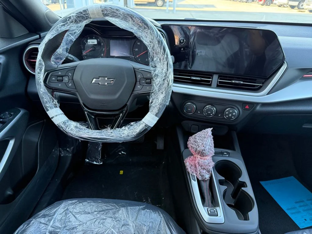 New 2026 Chevrolet Trax 1RS 4D Sport Utility in Central IL #CC757