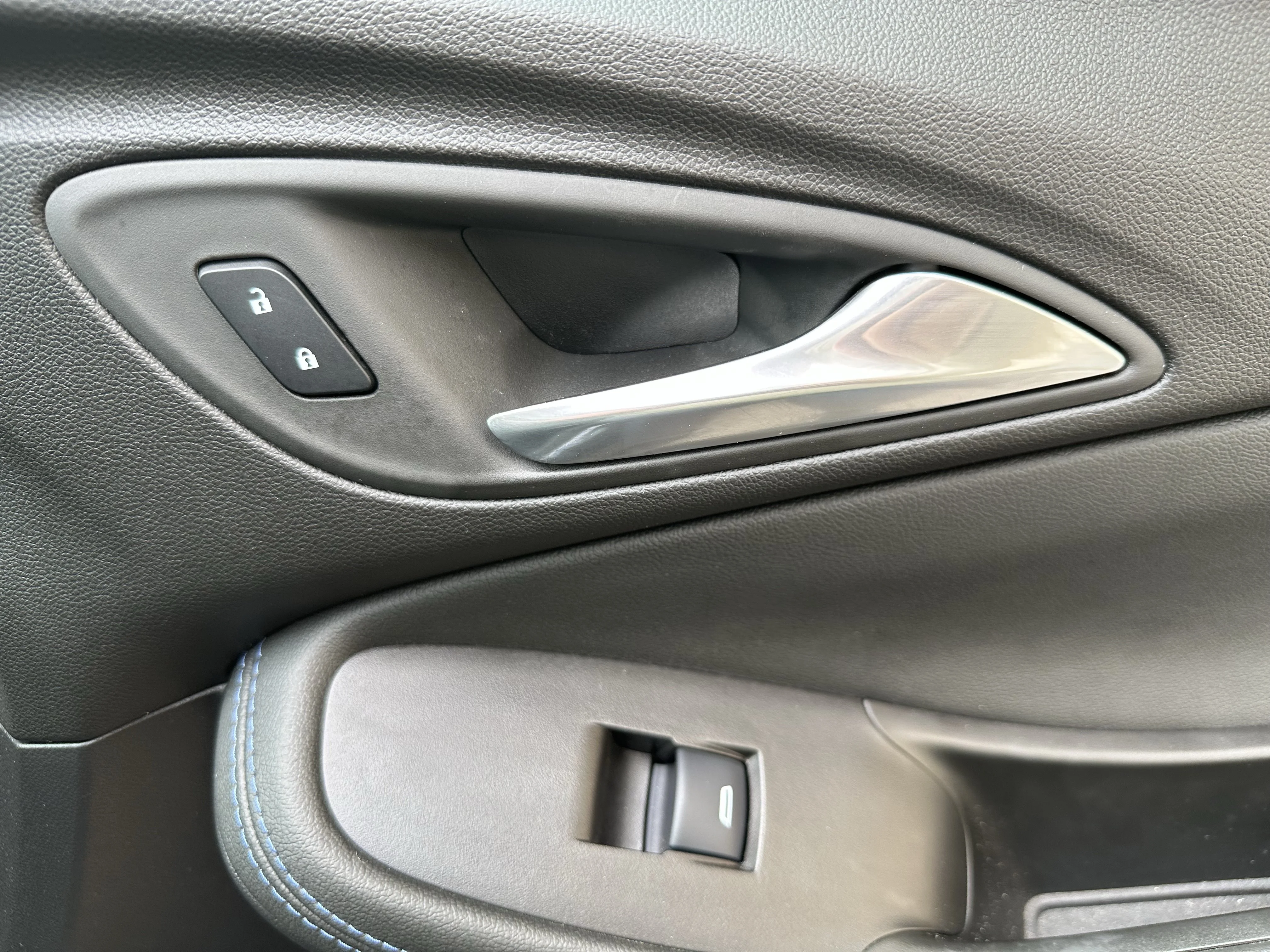 Certified Used 2026  Buick Sport Touring image 20