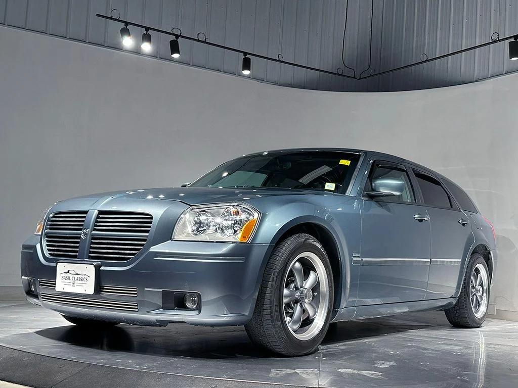 Used 2005 Green Dodge R/T image 22
