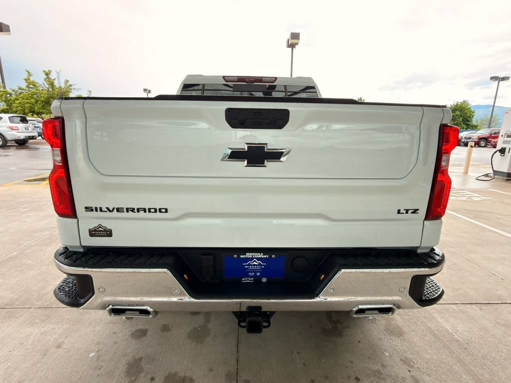 New 2026 Summit White Chevrolet LTZ image 10