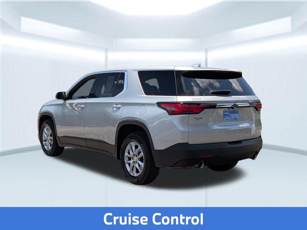 Used 2022 Silver Chevrolet LS image 4