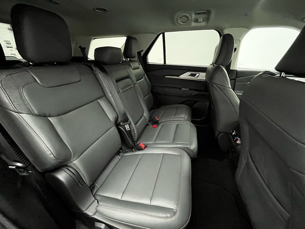 New 2026 White Ford Active image 33
