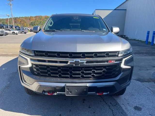 Used 2022 Gray Chevrolet Z71 image 10