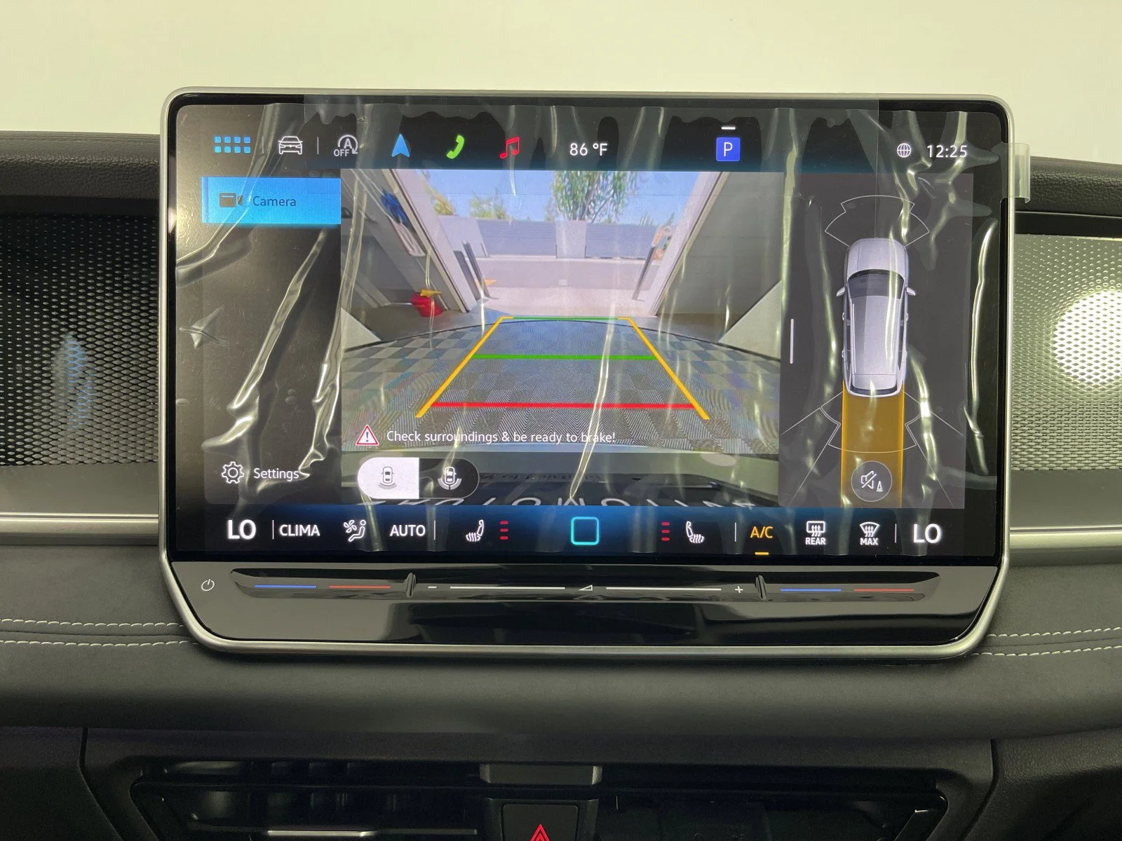 2025 Volkswagen Tiguan SE - Photo 27