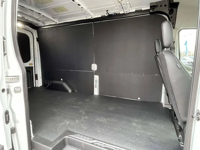 New 2026 Oxford White Ford Base image 6