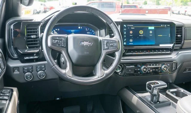 Used 2023 Blue Chevrolet ZR2 image 15