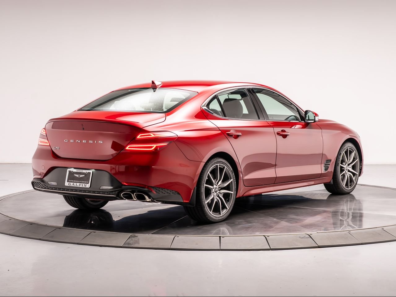 Used 2023 Havana Red Genesis 2.0T RWD image 5