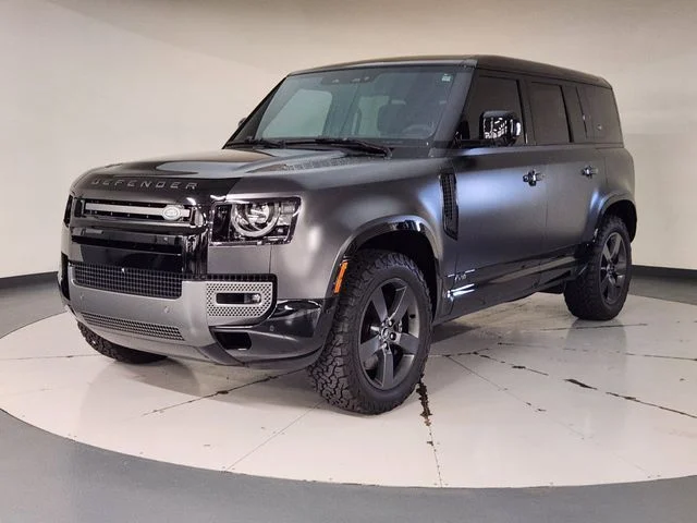 2023 Land Rover Defender Carpathian Edition's photo
