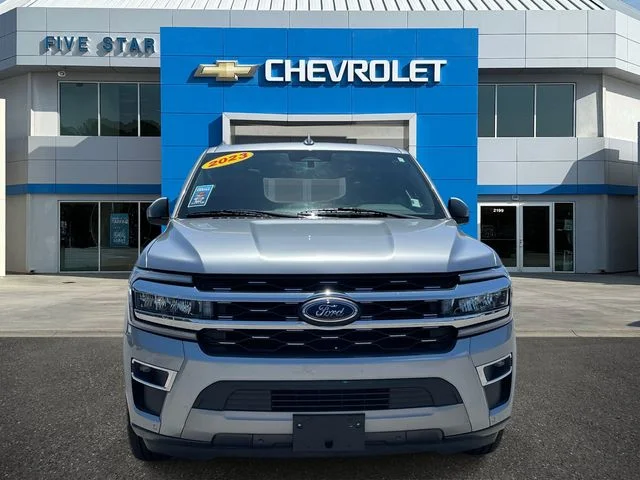 Used 2023 Silver Ford Limited image 2