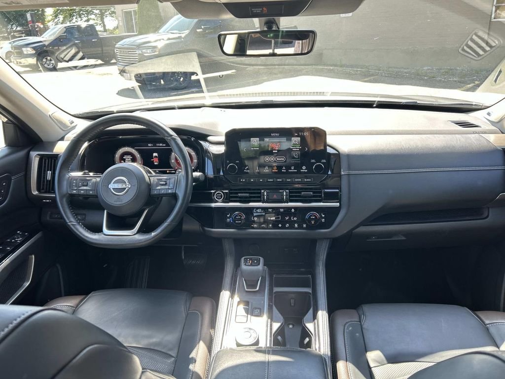 Used 2023 Gray Nissan Platinum image 22