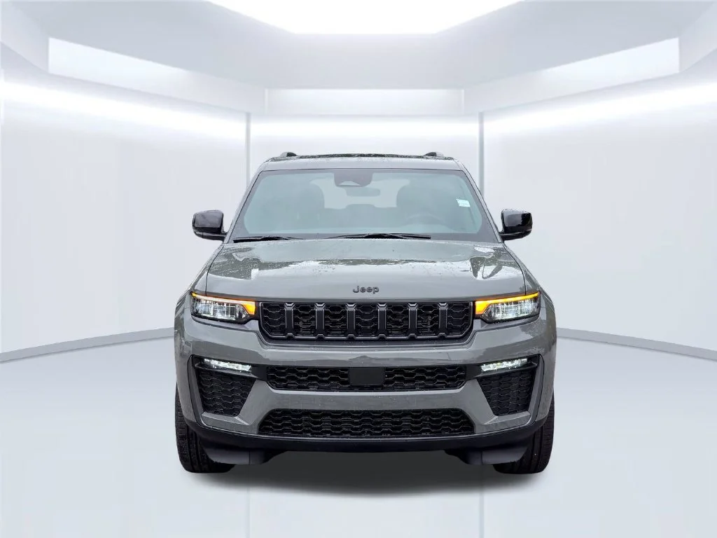 New 2027 Gray Jeep Limited image 16