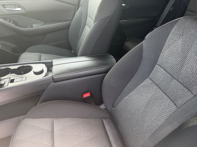 Certified Used 2025 White Nissan SV image 14