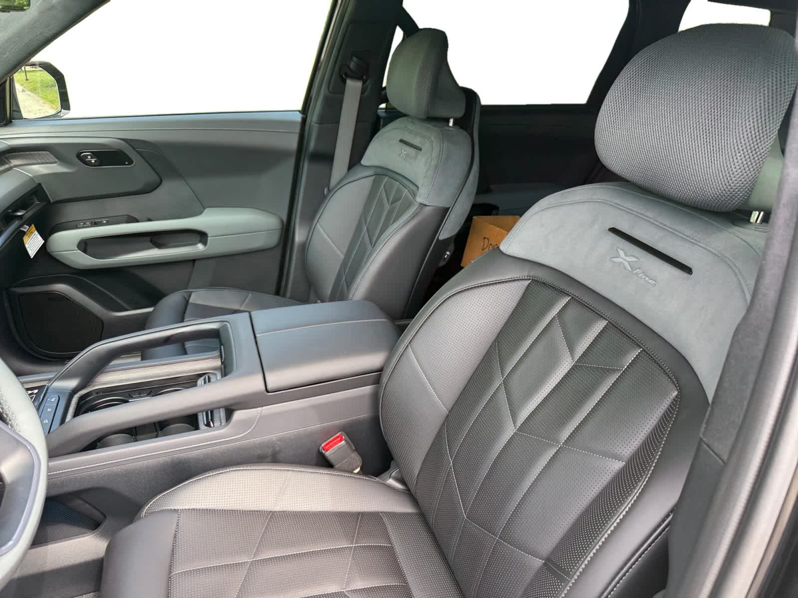 New 2027 Ebony Black Kia X-Line SX-Prestige image 11