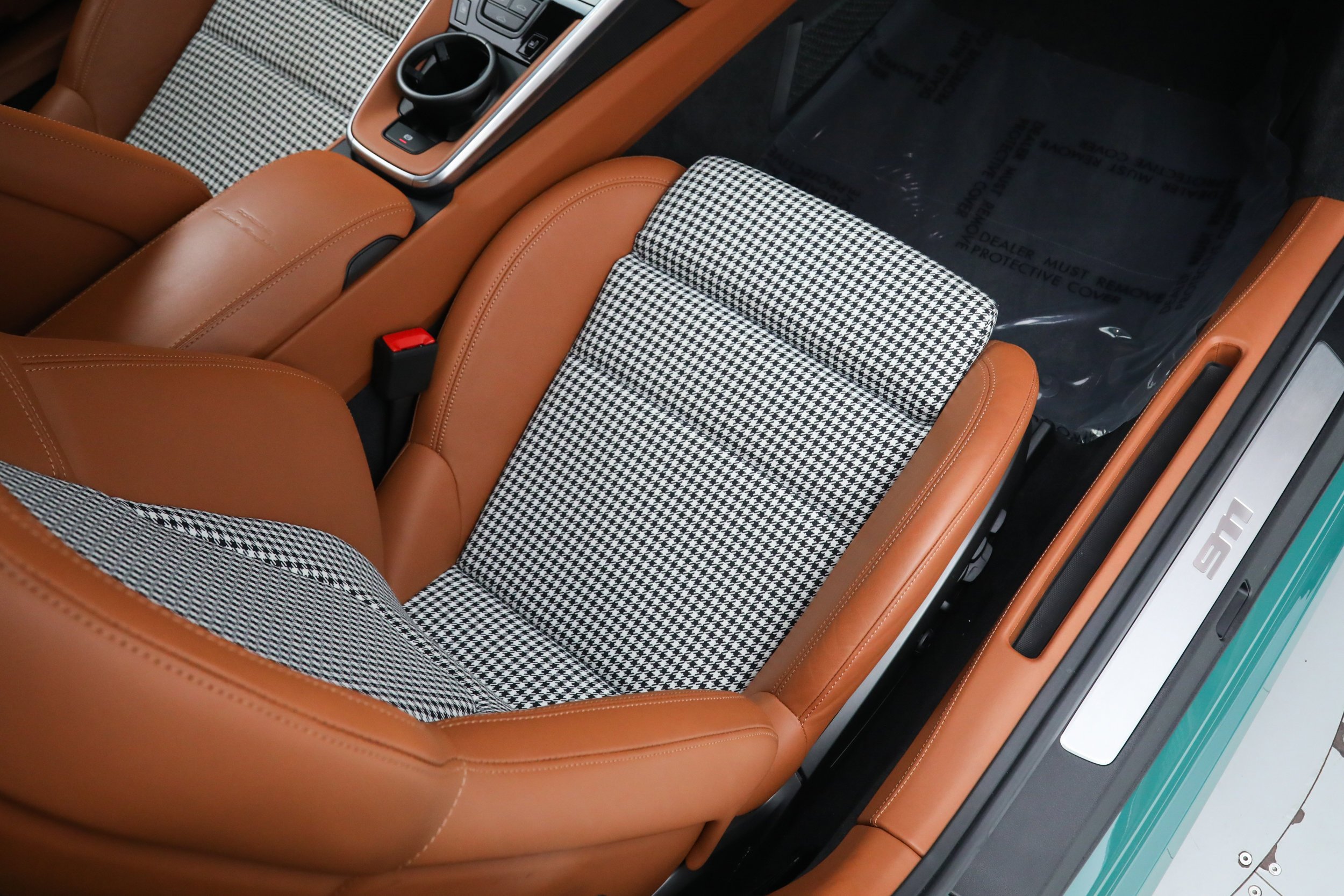 Used 2023 Green Porsche Turbo S Coupe image 19