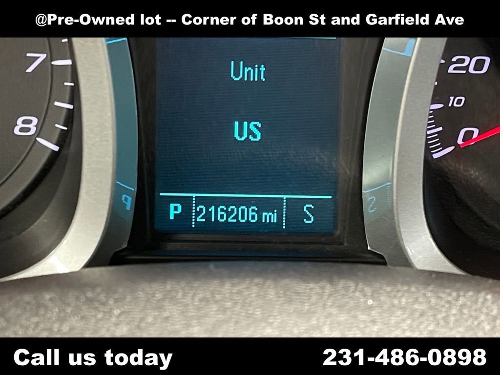 Used 2015 TUNGSTEN METALLIC Chevrolet LT image 22