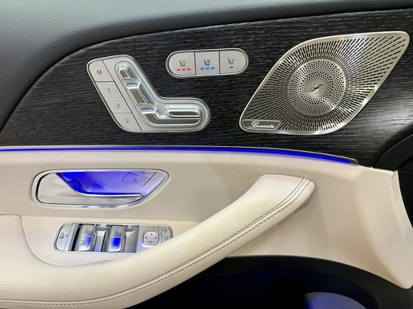 New 2026 Selenite Grey Metallic Mercedes-Benz  image 34