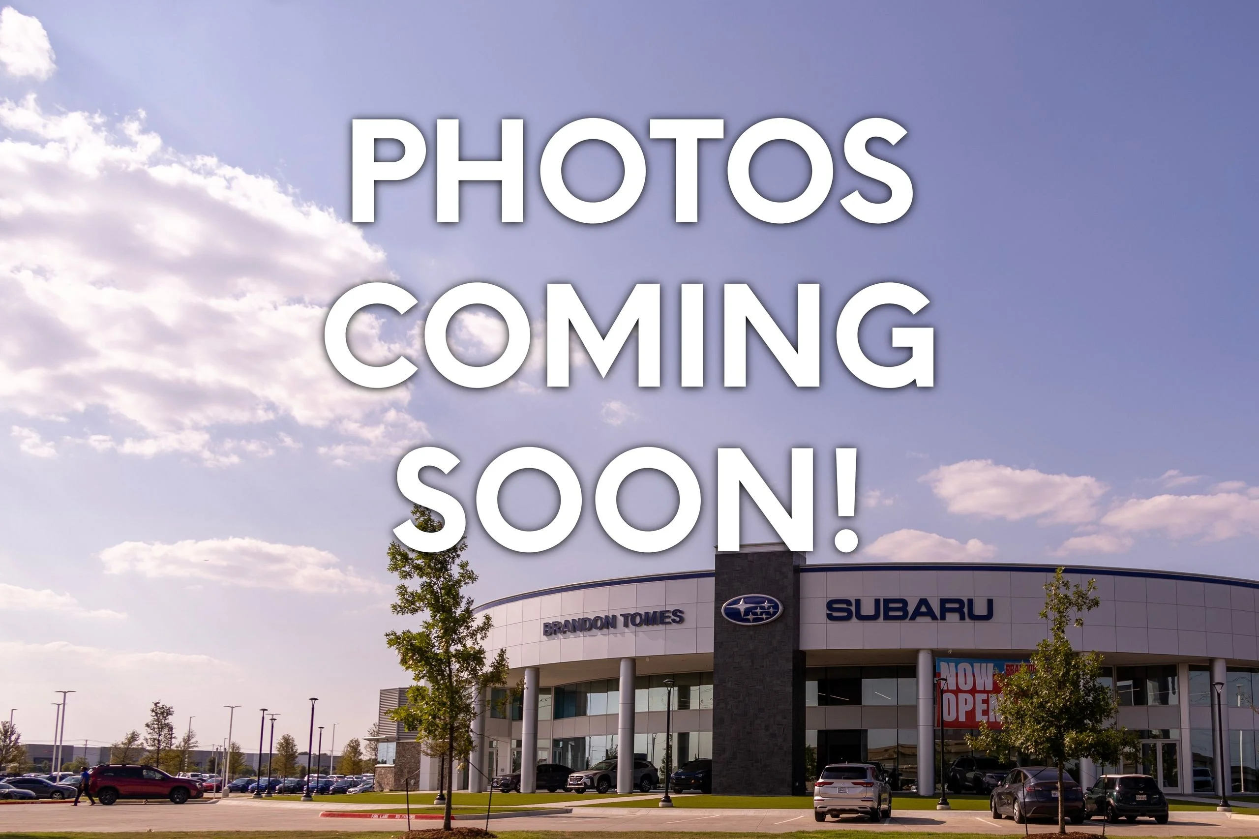 2023 Subaru Ascent Touring's photo