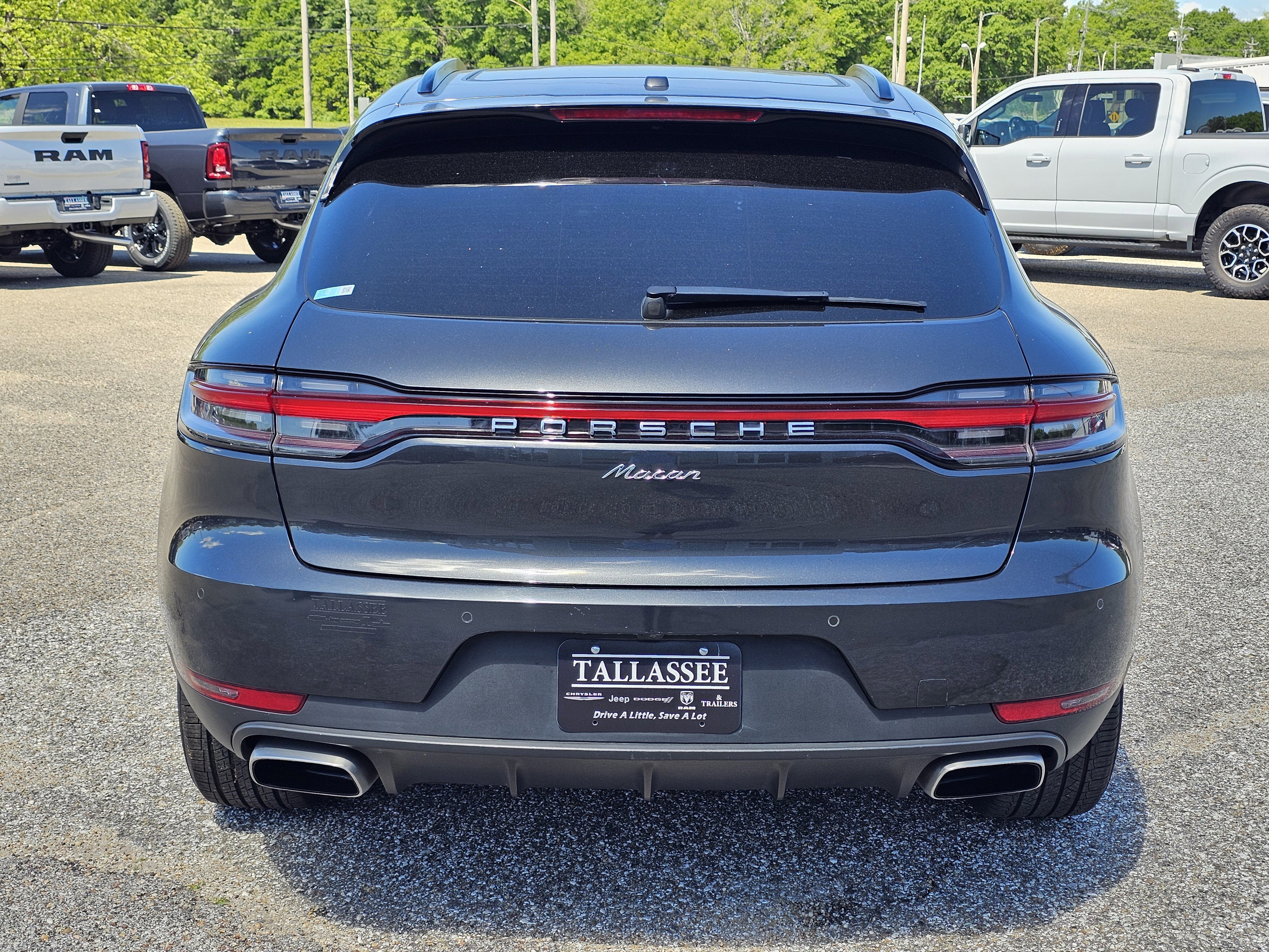 2021 Porsche Macan Base - Photo 10