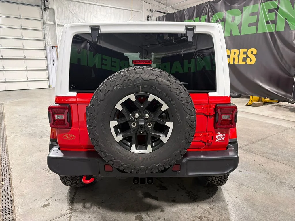 New 2026 Firecracker Red Clear-Coat Exterior Paint Jeep Rubicon image 7