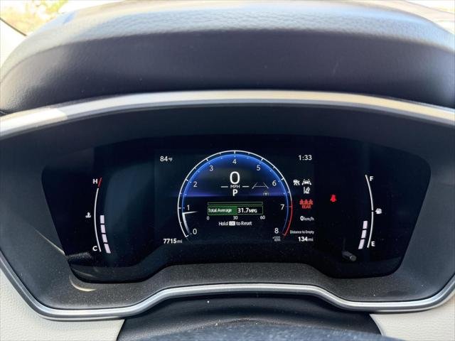 Certified Used 2023 WIND CHILL PEARL* Toyota  image 35