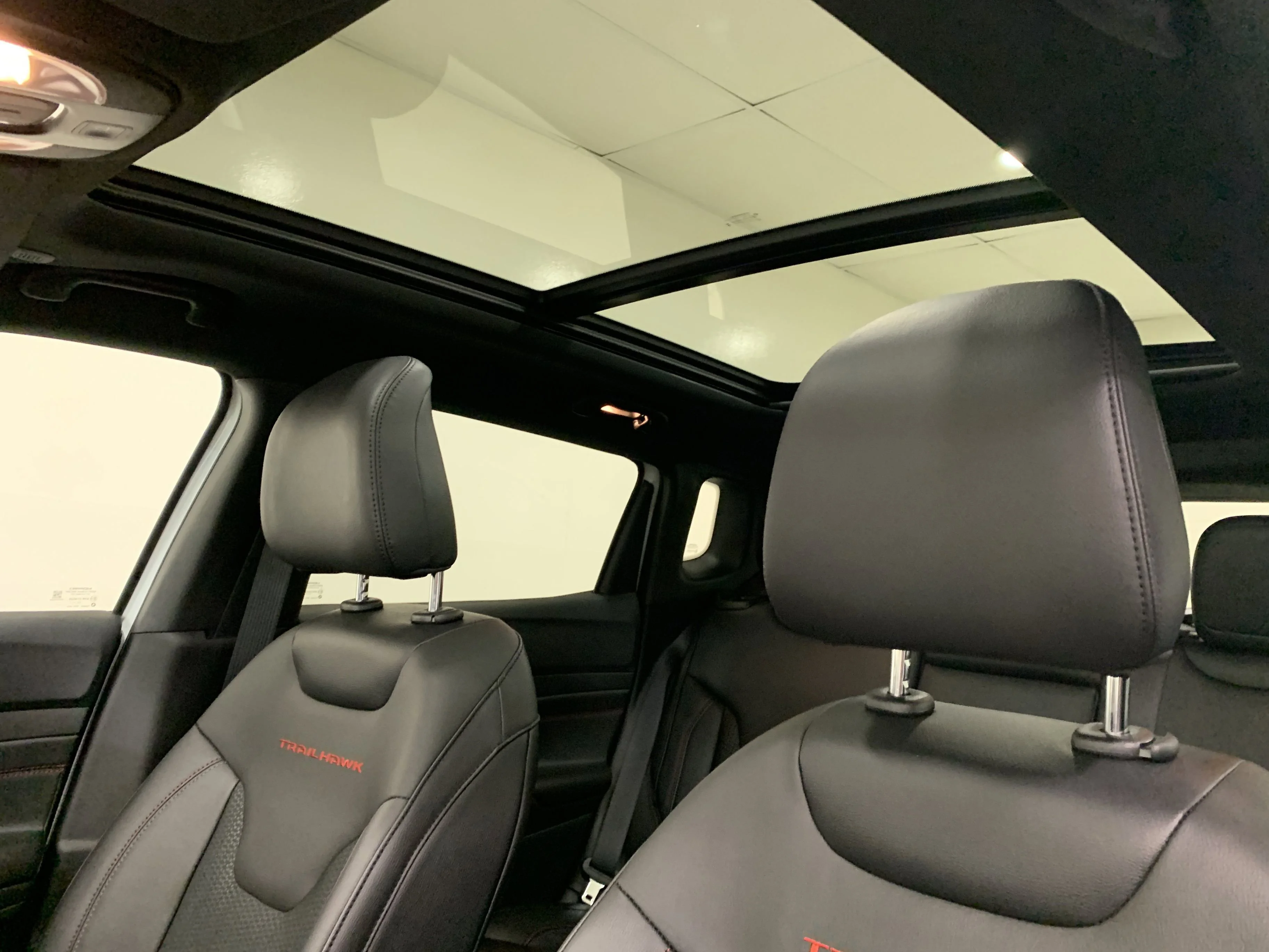New 2026 Bright White Jeep Trailhawk image 13