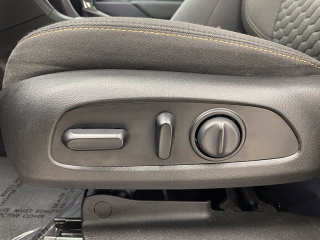 2021 Chevrolet Equinox LT - Photo 12