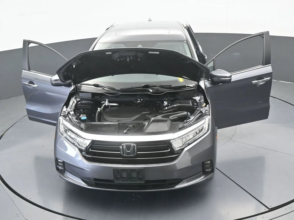 Used 2024 Gray / Black Honda EX-L image 78