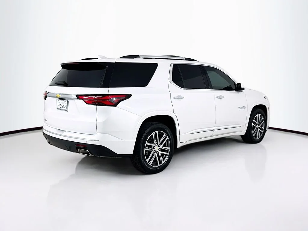 2023 Chevrolet Traverse High Country - Photo 7