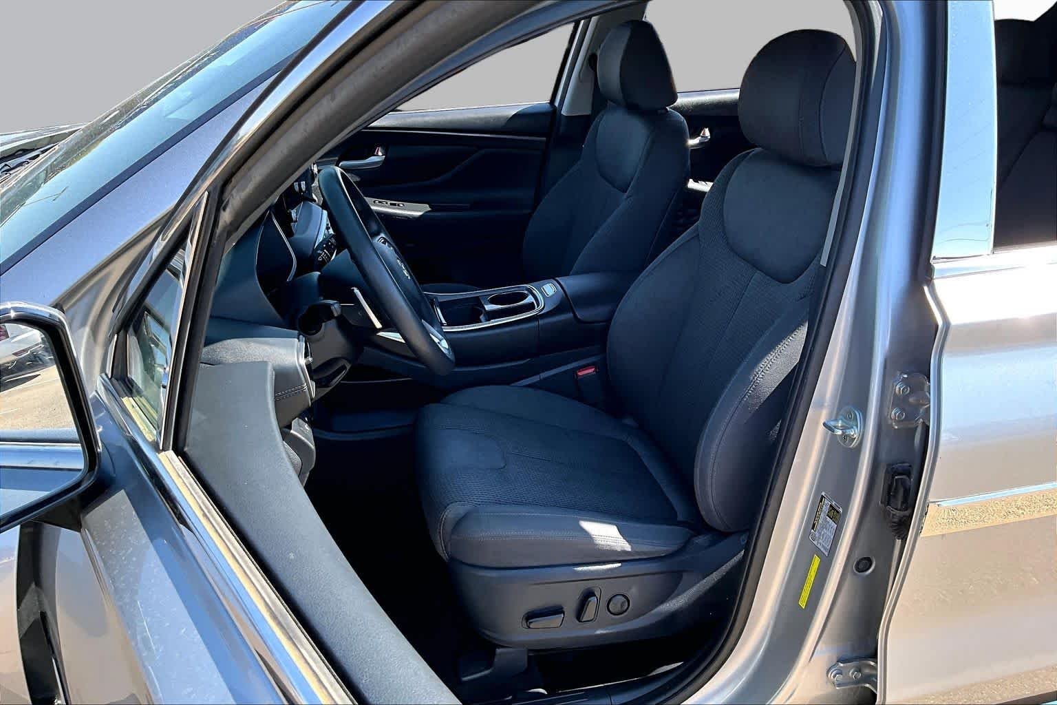 Used 2021 Shimmering Silver Hyundai SEL image 8