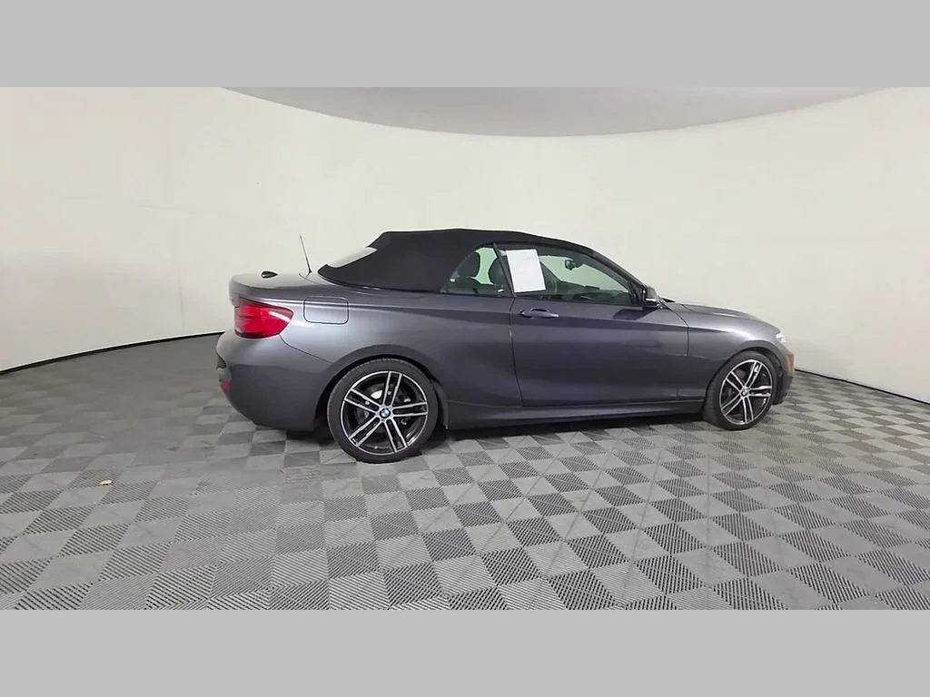 Used 2020 Mineral Grey Metallic BMW 230i image 38