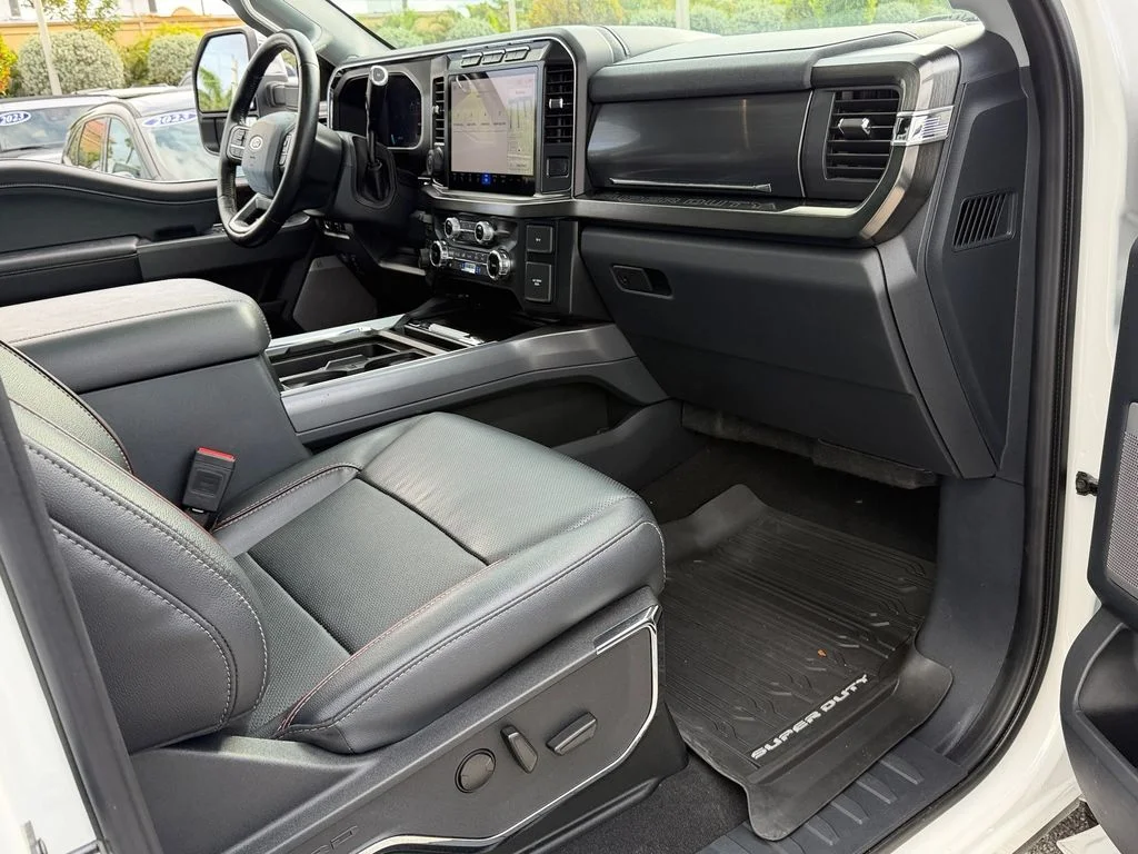 Used 2024 White Ford Lariat image 17