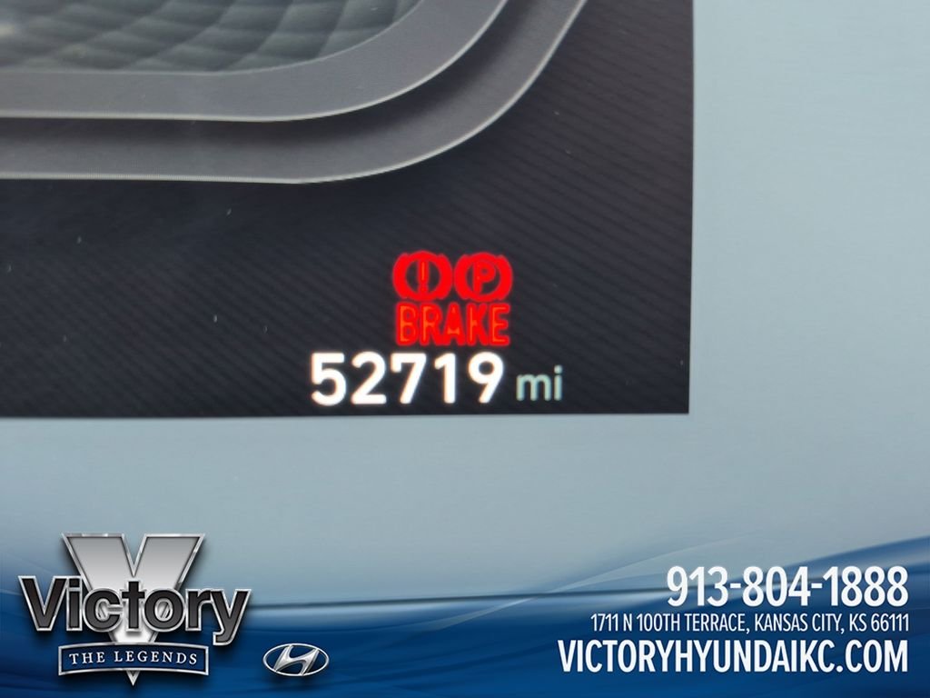 Used 2023 Green Hyundai Limited image 20