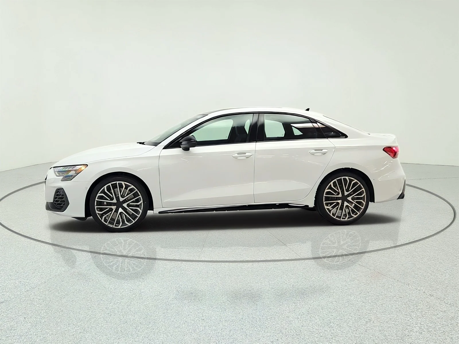 New 2026 Glacier White Metallic Audi quattro image 8