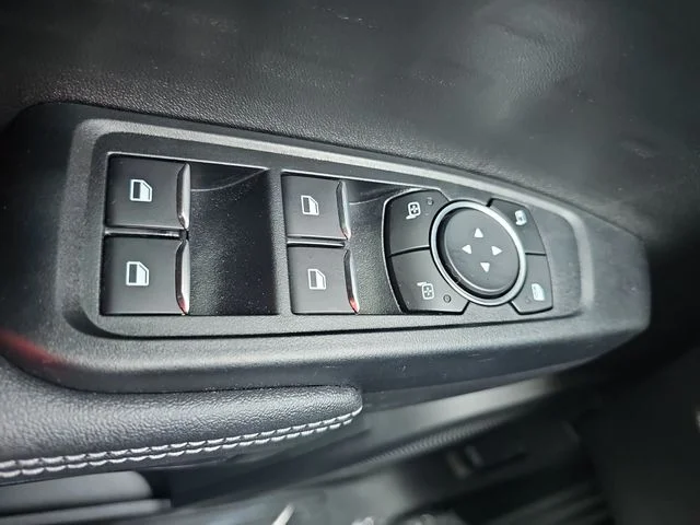 Used 2025 Black Ford XLT image 26