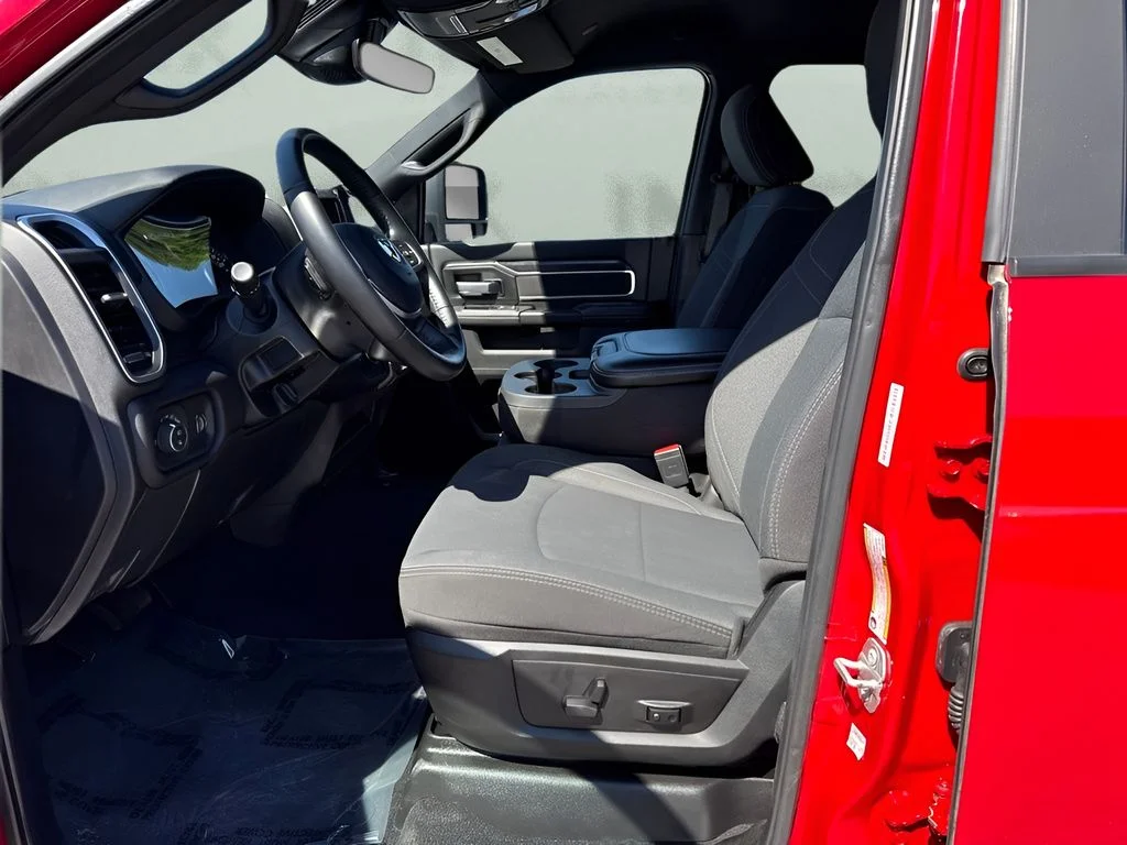 Used 2024 Red Ram Big Horn image 9