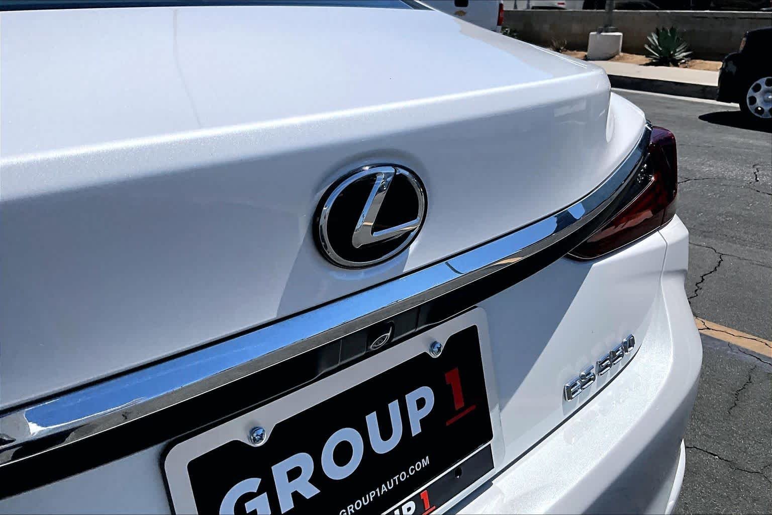 Certified Used 2021 Eminent White Pearl Lexus  image 30