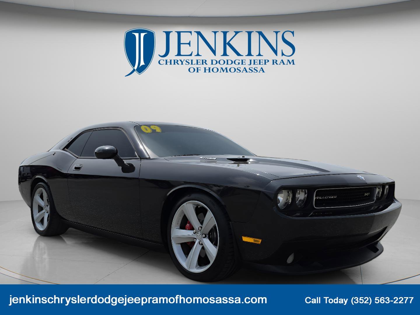 2009 Dodge Challenger SRT8's photo