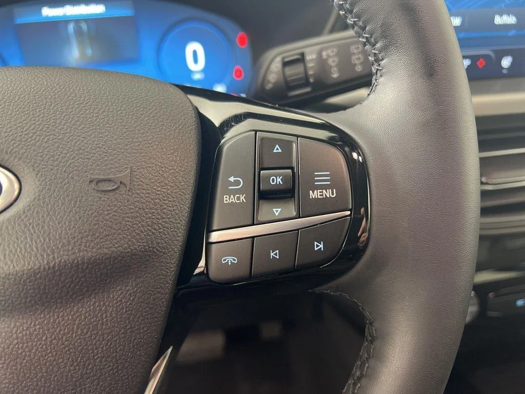 Used 2023 White Metallic Ford Active image 19