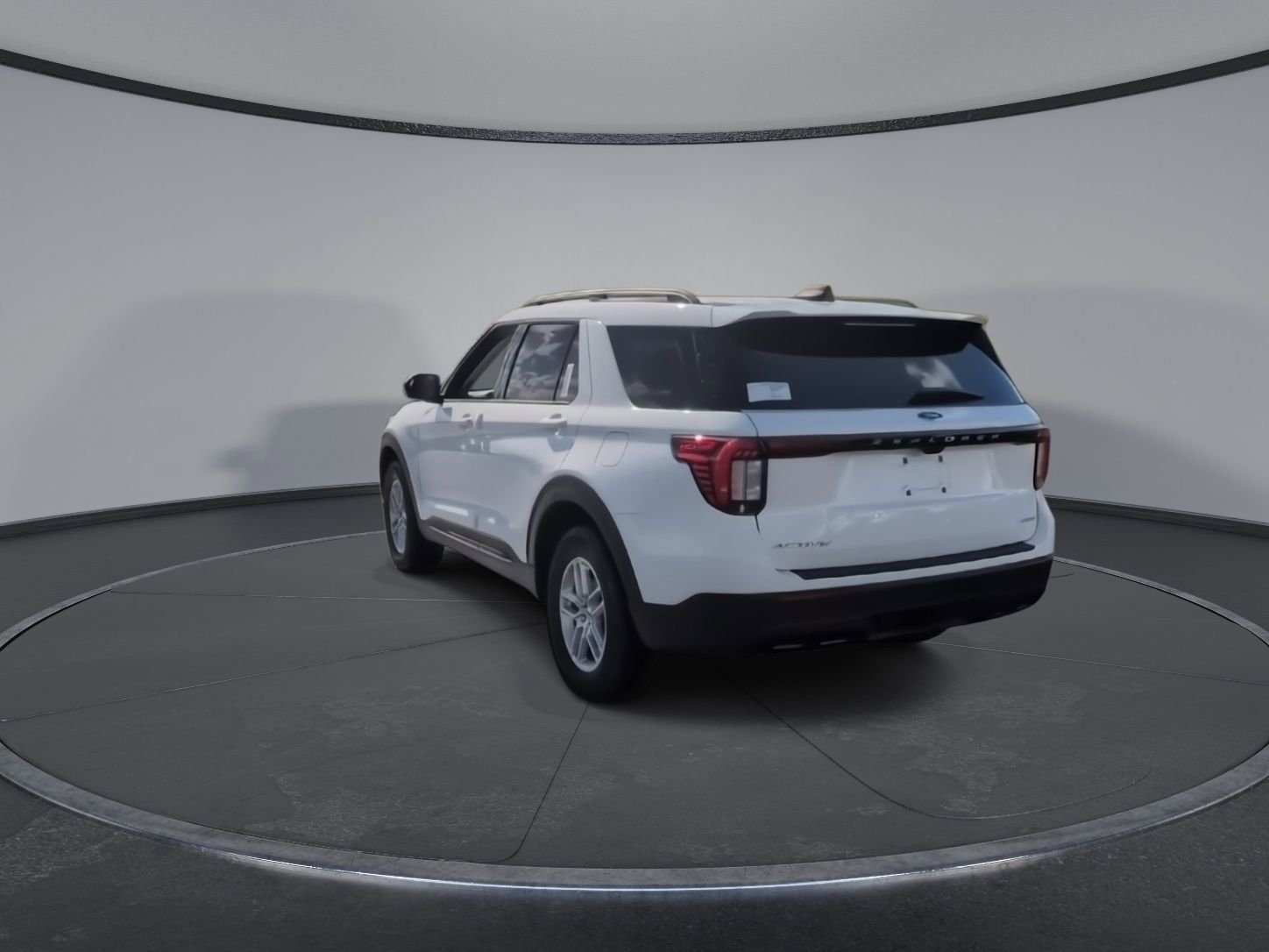 New 2026 Star White Ford Active image 7