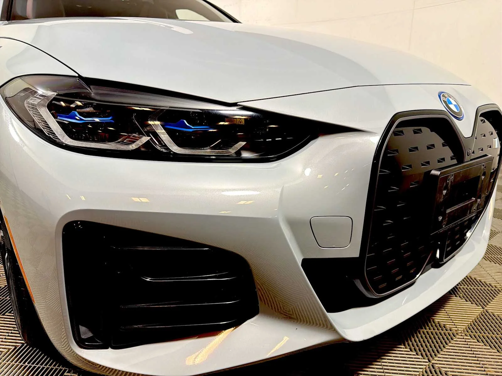 2024 BMW i4 40 - Photo 25