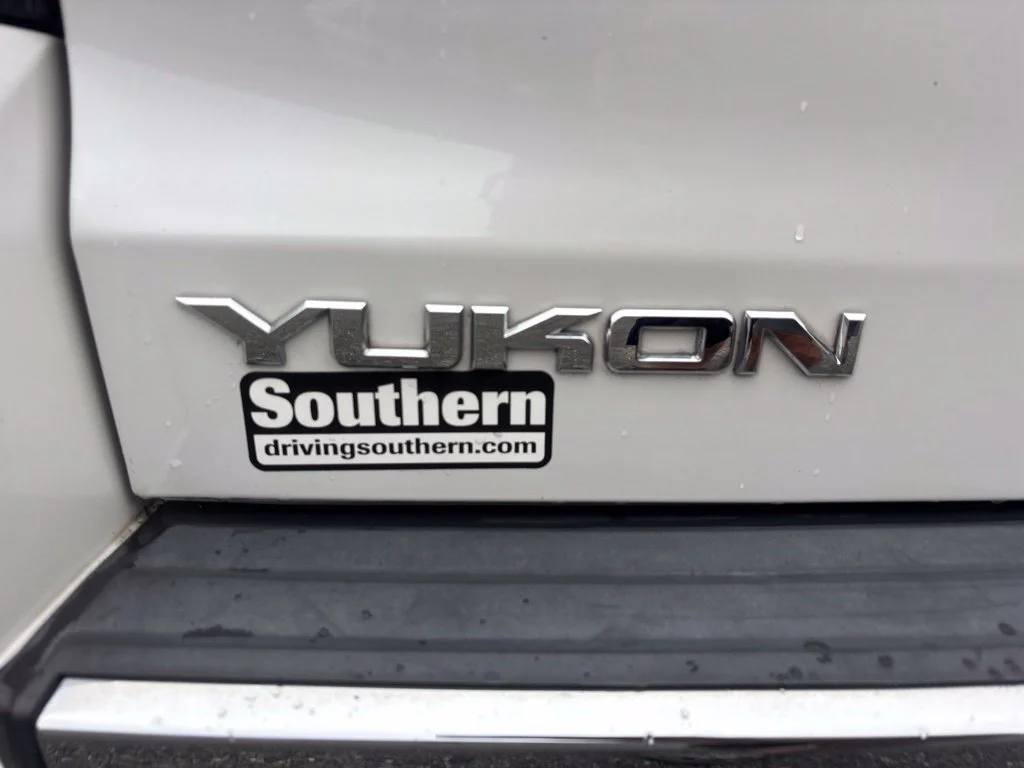 Used 2018 White GMC Denali image 44