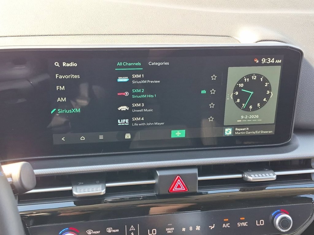 New 2027 Fusion Black Kia S image 13