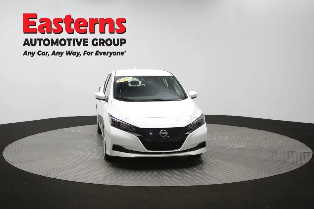 Used 2023 White Nissan S image 47